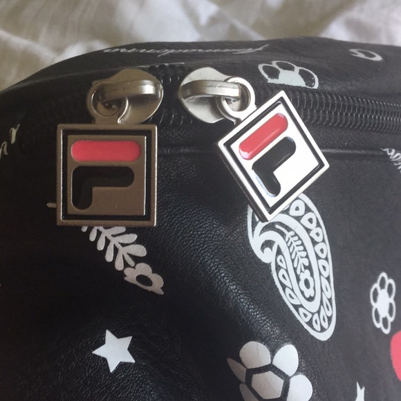 FILA x Fleamadonna Fanny Pack - Picture 4 of 6